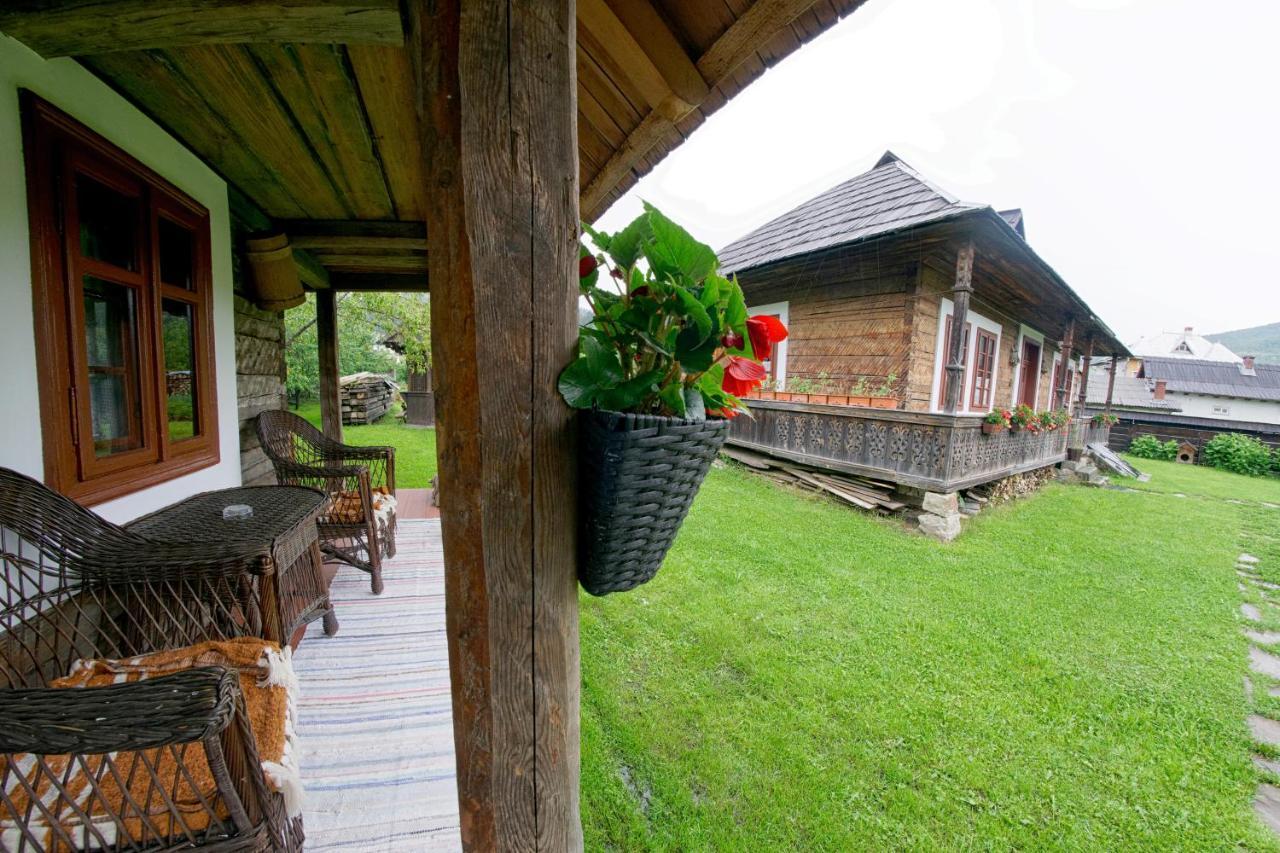 Casa Bunicii Din Bucovina Villa Vama  Buitenkant foto