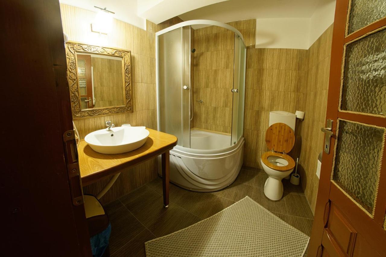 Casa Bunicii Din Bucovina Villa Vama  Buitenkant foto